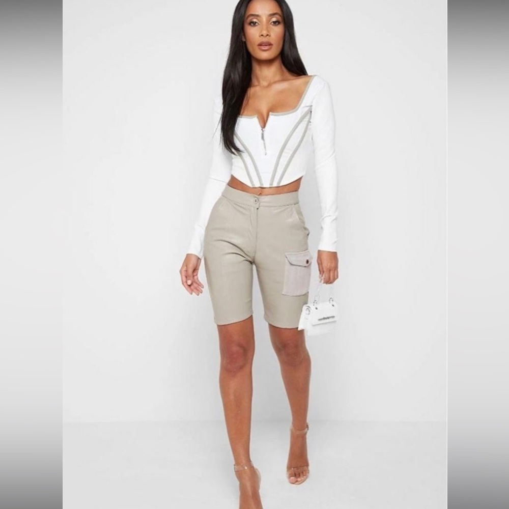 NWT Maniere De Voir Biker shorts